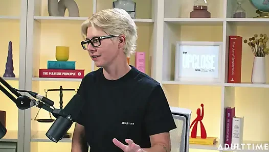 Khloe Kingsley: kamerada fışkırtıyor ve kırmızı bayraklar