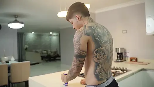 I take Max Betancur's hangover away with my tight pussy after a long night of partying, wild riding and recuperative cumshot