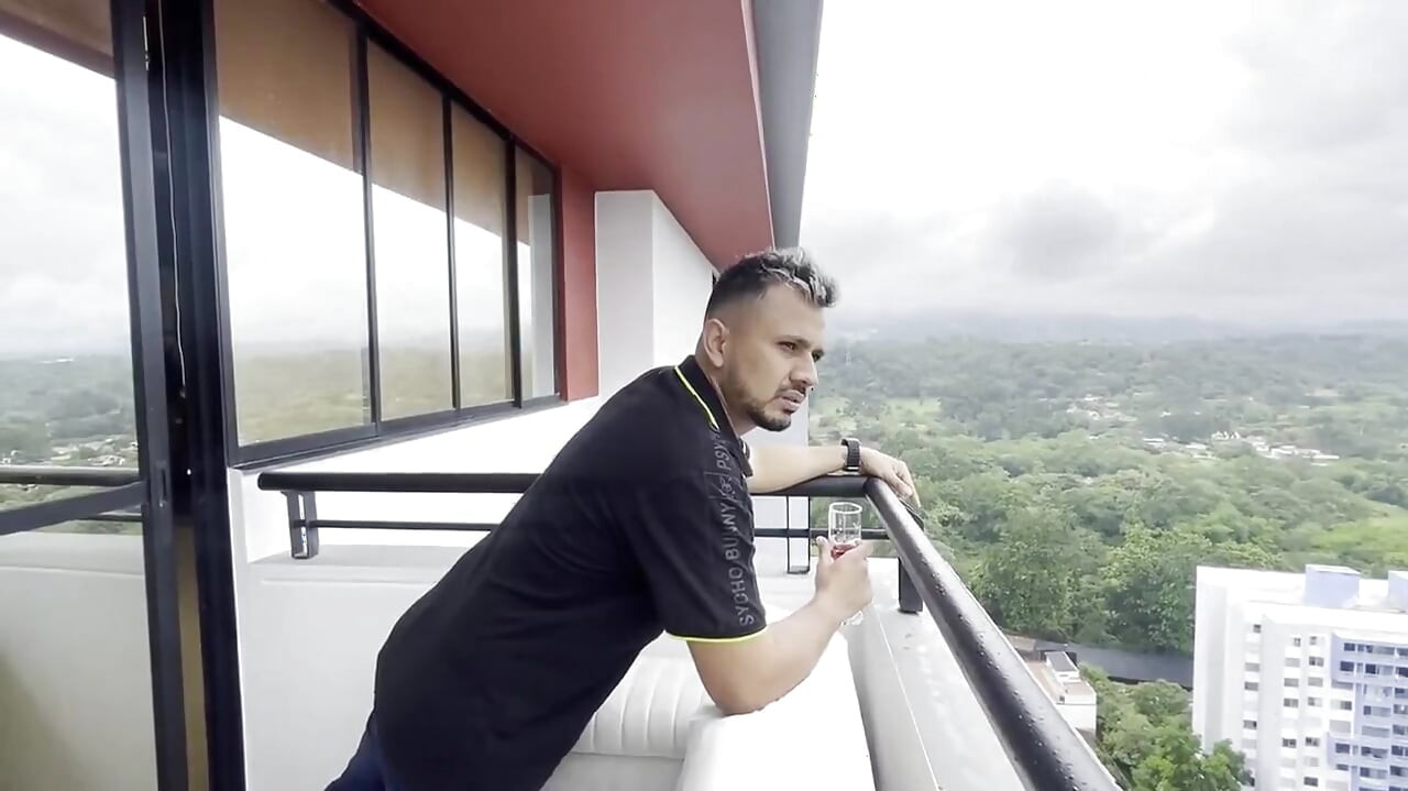 Lupta Pentru Tron Cu Păsărica Mea - Dracu-mi Prințul Într-un Joc De Rol Regal