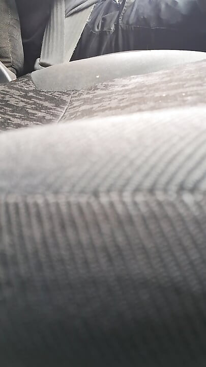 מאונן טעים ברחוב