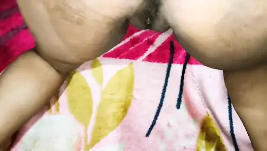Meri Desi bhabhi ko aaj acche se chudai Kiya
