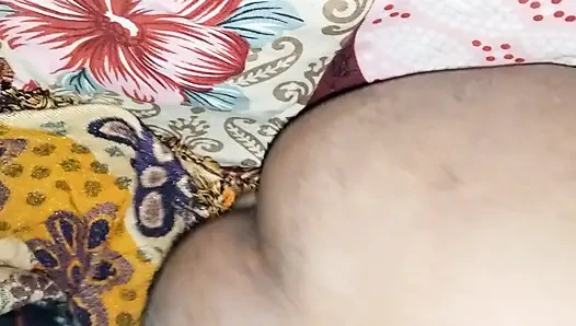 Sister-in-law took my penis in her pussy with great love.