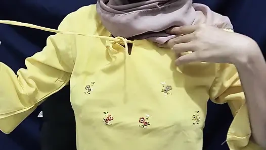 Hijab girl spank fetish spank butt until red