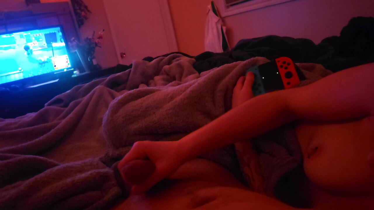 Good Gamer Girl Part 1