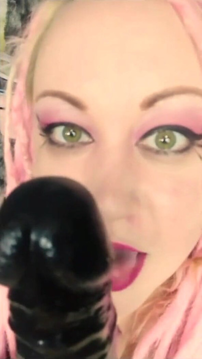 A tu novia le ofrecieron 5 millones por ser una puta porno de un grupo de hombres ricos