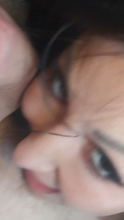 Hot MILF wife gives me a blowjob close-up shot. | Clip 1