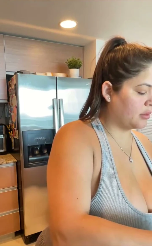 Dani Valentina ile canlı yayın