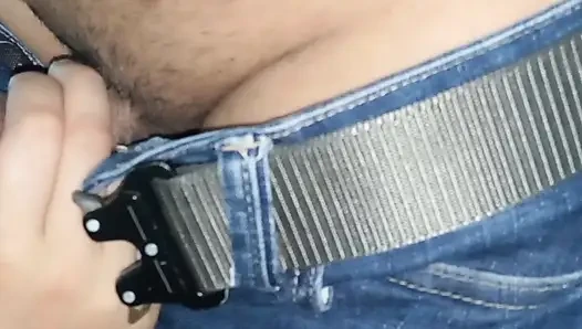 Pinay evli kadın banyodan sonra yarağımı emiyor