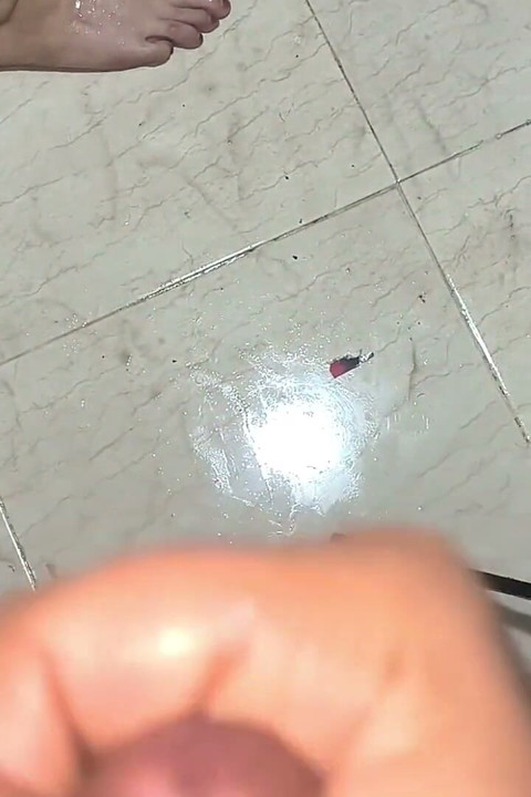 Arab Cuckold Husband Big Dick Friend Fuck My Wife in Shower