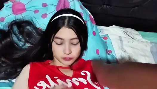 Porno aktrisi Kolombiyalı bir hayranıyla görüntülü görüşme yapıyor