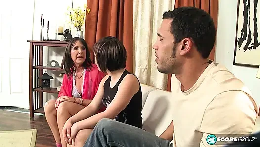 Моя, бабушка, какой у тебя хороший рот!