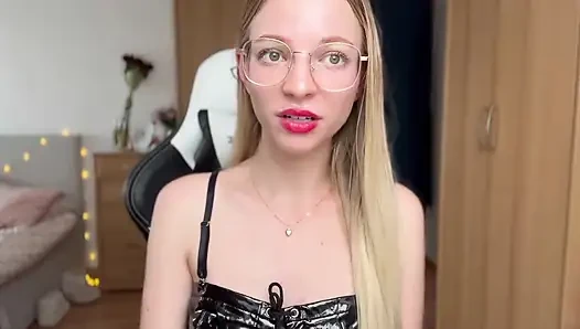 Asmr rol yapma uygunsuz ve kaba muamele