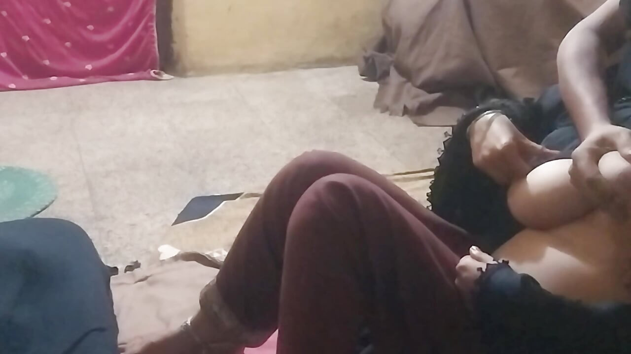 Couple night chudai are gand me dalo