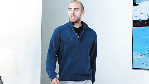 Mommy's Boy неверную мачеху Reagan Foxx чуть не застукали, делая дрочку пасынку!