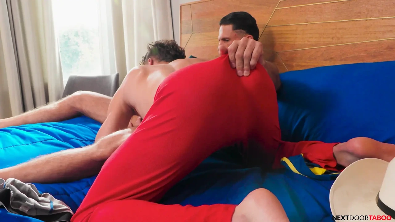 ASGMAX – Stepson Jack Valor Begs Stepdad Roman Todd for Sexy Tips – Ends with a Massive Cumshot Tutorial – FULL SCENE