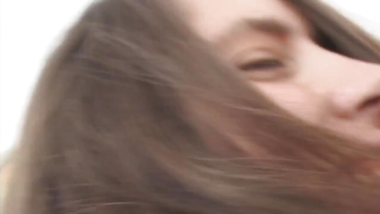 Amateur brunette gives a blowjob and gets creamed on the face