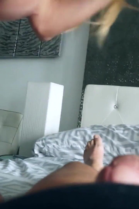 Busty MILF Alexis Fawx loves to fuck her stepdaddy