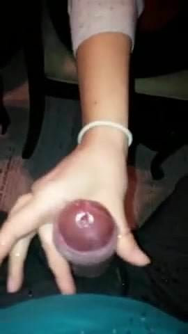 Η Mandess στο εστιατόριο