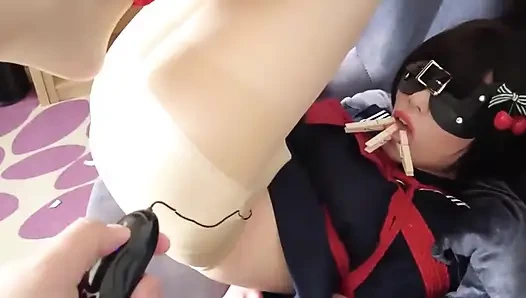 Mz04 - тренировка оргазма с колготками и красным веревочным переплетом