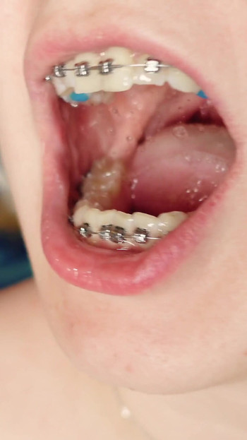 Must-share moment from "Giantess Vore Fetish Video"