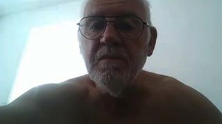 Abuelo cum en webcam