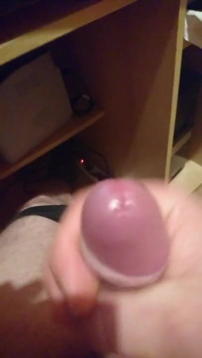 I jerk off here