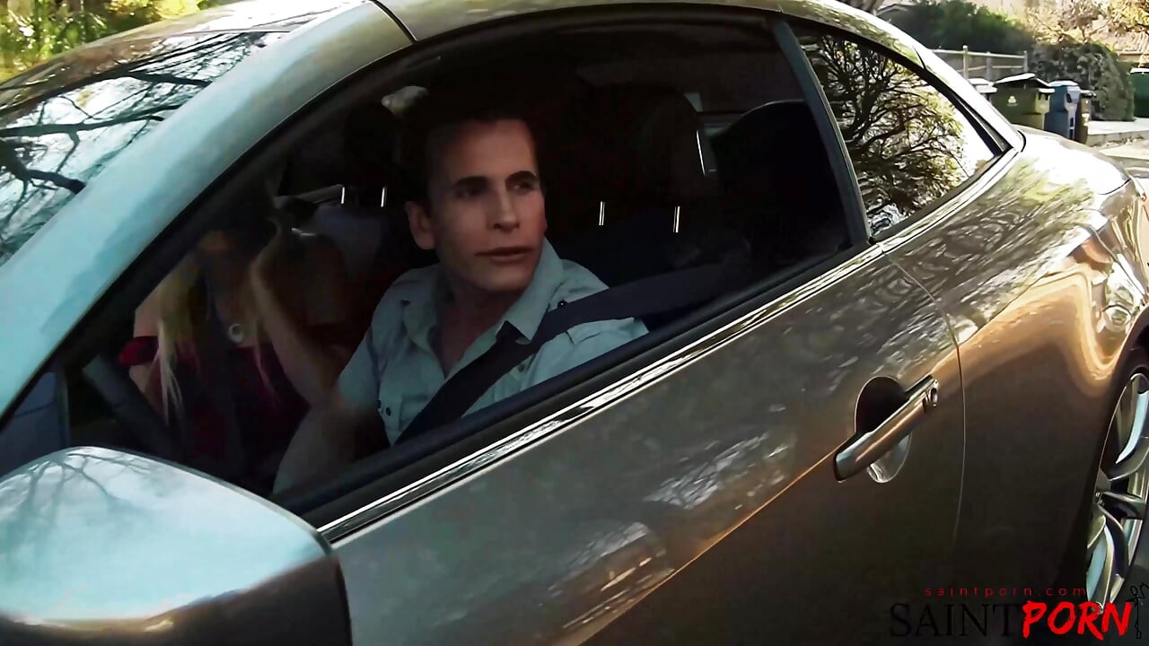 Opiekunka do dziecka Callie Cobra dołącza do pary Swinger