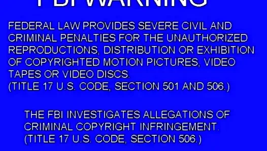 Возбужденная милфа соблазняет друга сына