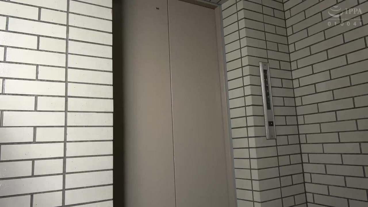 一人暮らしアパートに訪ねてきた 2