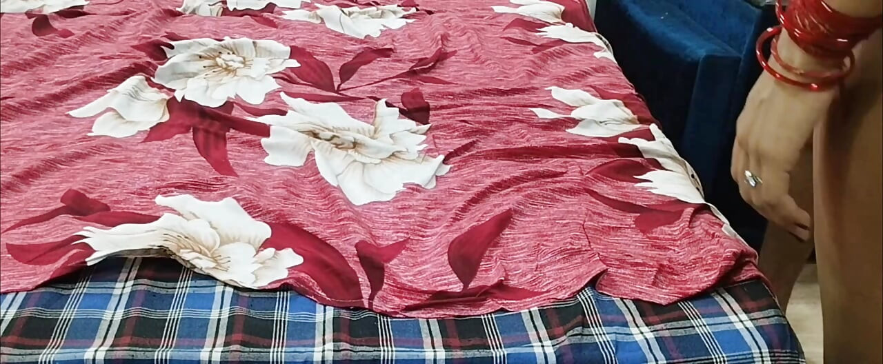 صهر ينيكني بينما تذهب خطيبي إلى مكتبه...