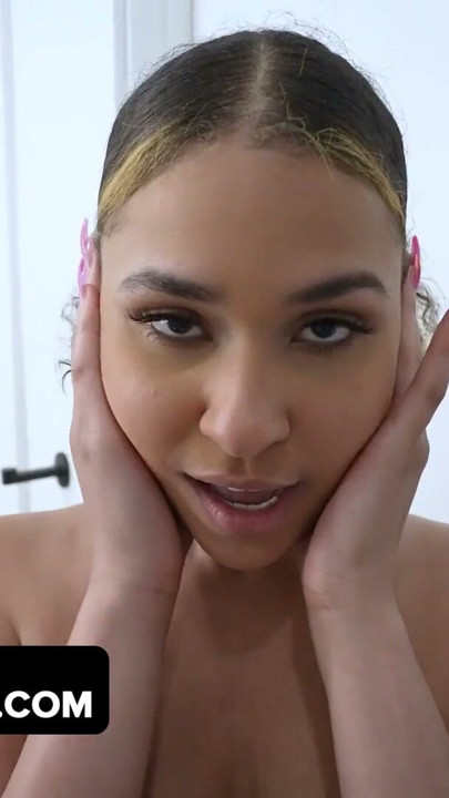 DadCrush - Mature Man Confesses His Feelings And Inner Desire To Fuck Sexy Ebony Babe Ryder Rey | Clip 1