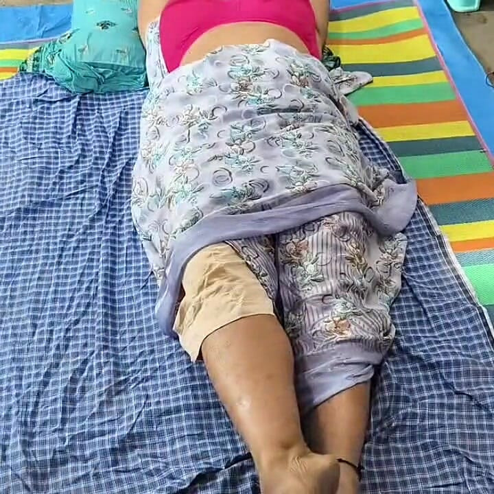 În culise, mama vitregă și fiul vitreg