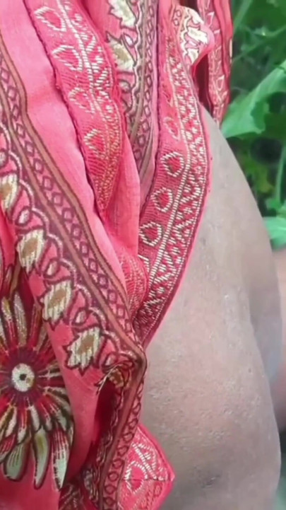Must-share moment from "Jawan Bengali Wife Apne Pati Se Jungle Mein Mangal Karete.Hot Suman Bhabhi Apne Husband Se Jungle"