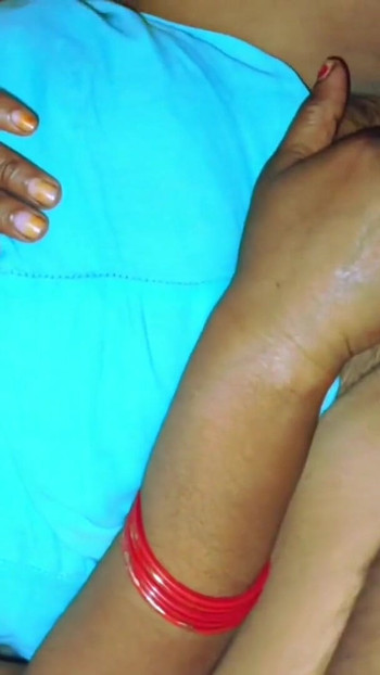 Caught buying Condom and Fuck Step-sister's Little tight pussy, Indian Desi Hot Step-sister Caught and Doggy style Hindi Audio | Clip 1