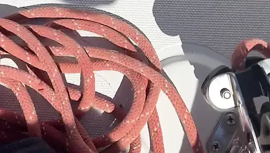 Blowjob auf einem boot geben