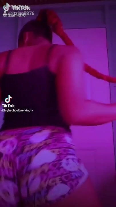 Une bonne salope en short