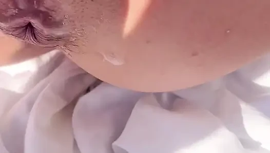 Kadın Çeşmesi Havuzunun Etrafında