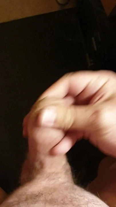 在我的办公桌前饥渴