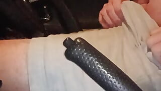 Strip and cum in car at night
