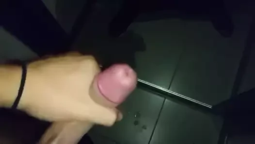 vid893