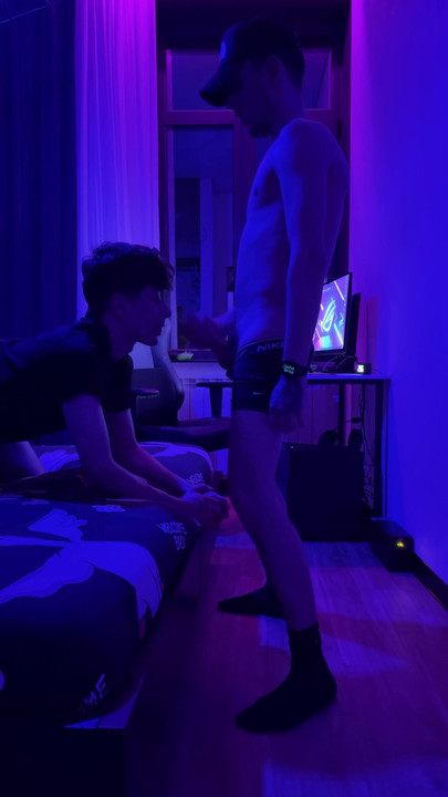 Must-see moment from "Two guys fuck"