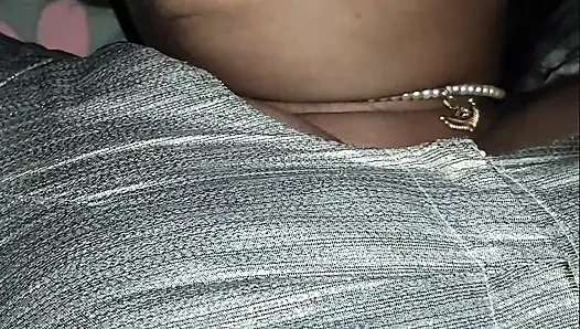 Mamta Bhabhi Ki direk gövde parmağı