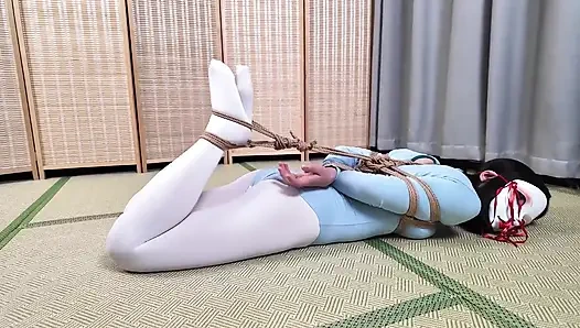 Xr25 - извивание и бондаж