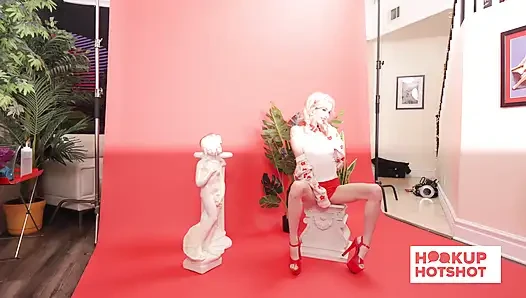 BTS - emma Rosie bezaubert die kamera in einer sexy szene hinter den kulissen!