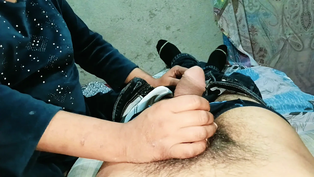 Cumshot in Mouth-indian Bhabhi Sucking Big Black Dick