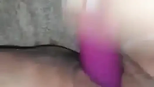Squirting-chaos auf meinem bett