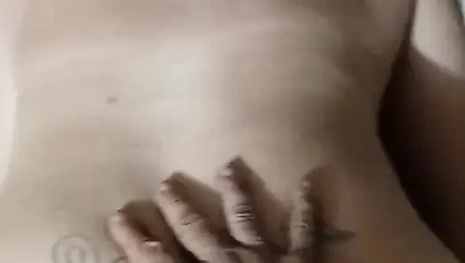 Istri nakal diikat, dientot, dan dicrot di dalam