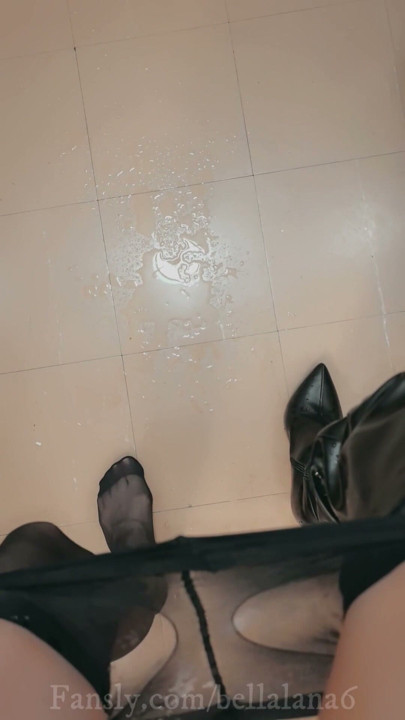 Teacher is squirting all over her boots and nylon feet | Clip 1
