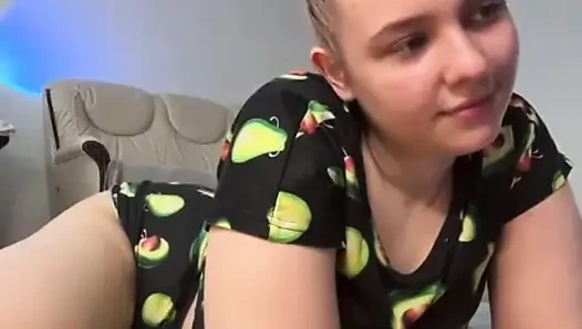 Fingering pussy and teasing in doggystyle with jucielussie