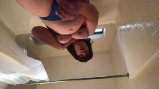 Giant Jiggling Tits with a Cumshot at the End!